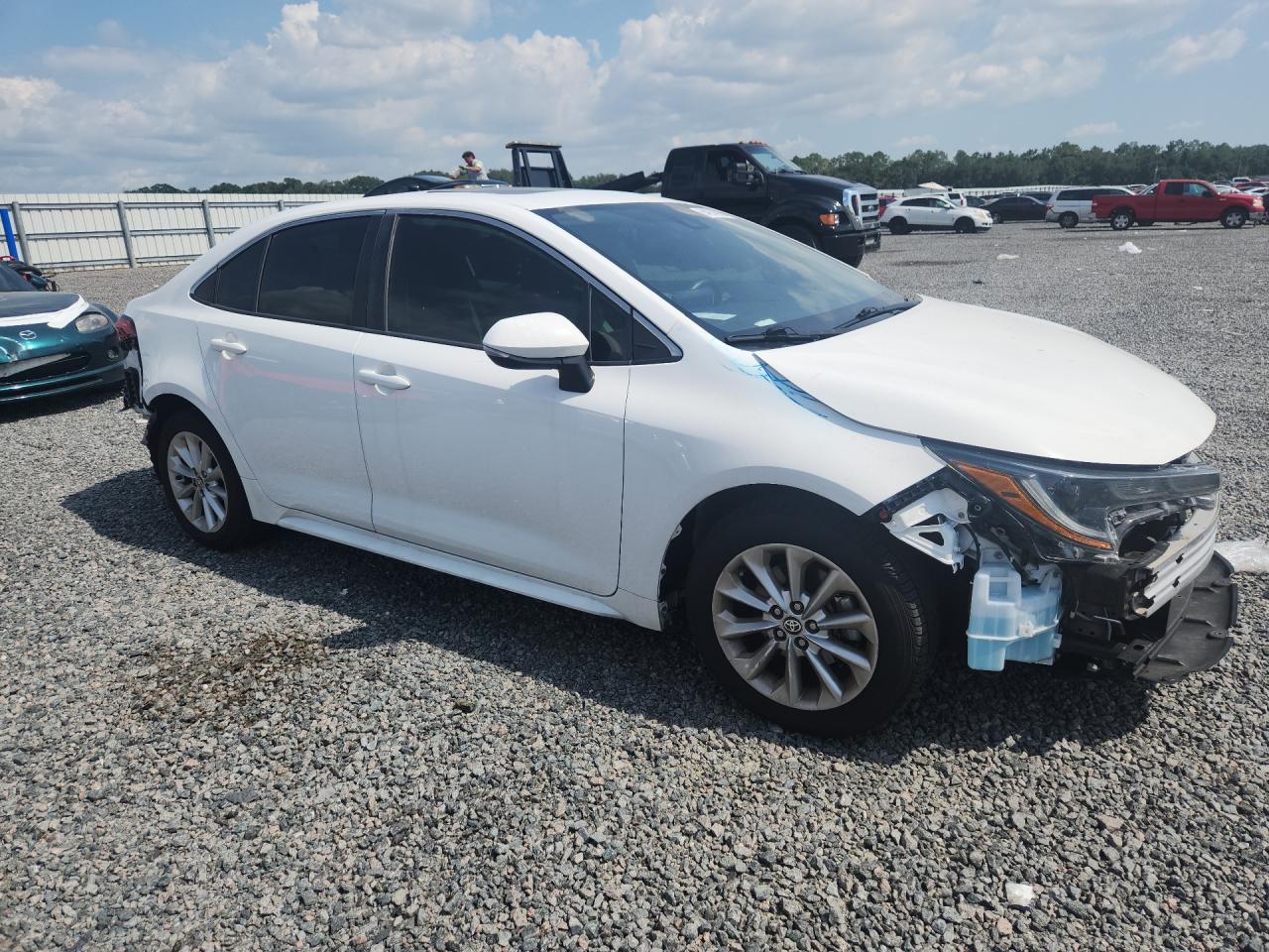 2022 TOYOTA COROLLA XLE — снимка 4