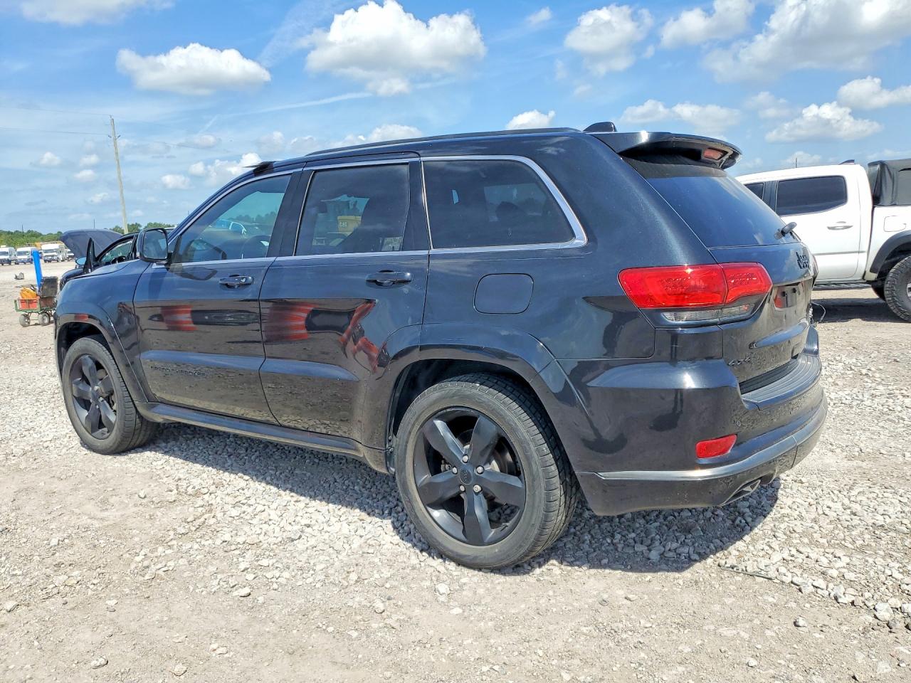 2015 JEEP GRAND CHEROKEE OVERLAND — снимка 2
