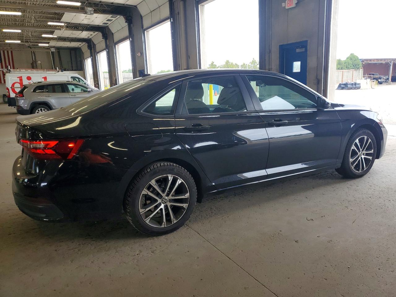 2022 VOLKSWAGEN JETTA SPORT — снимка 3