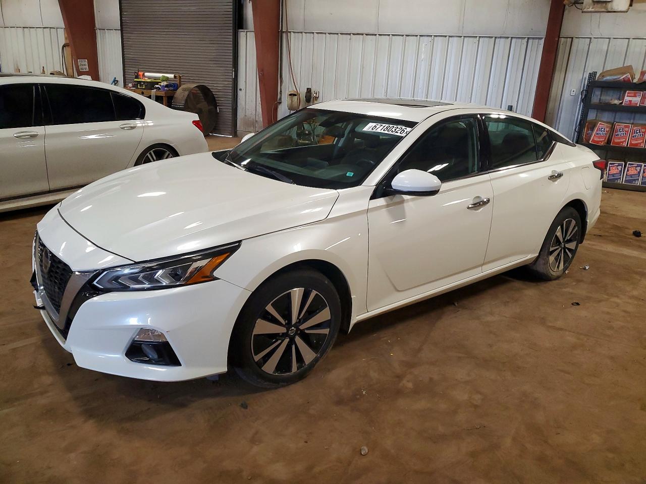 2019 NISSAN ALTIMA SV