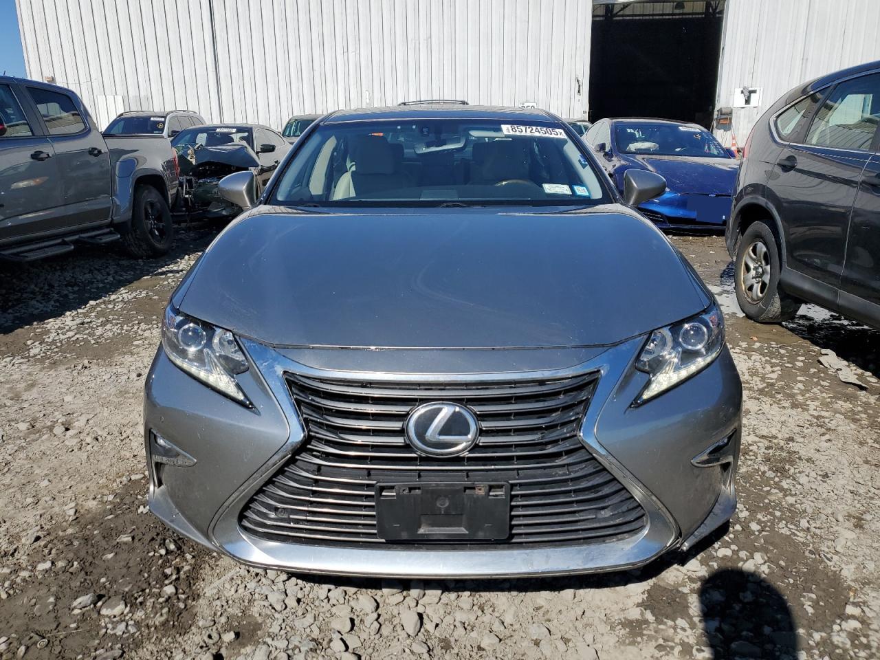 2016 LEXUS ES 350 — снимка 5