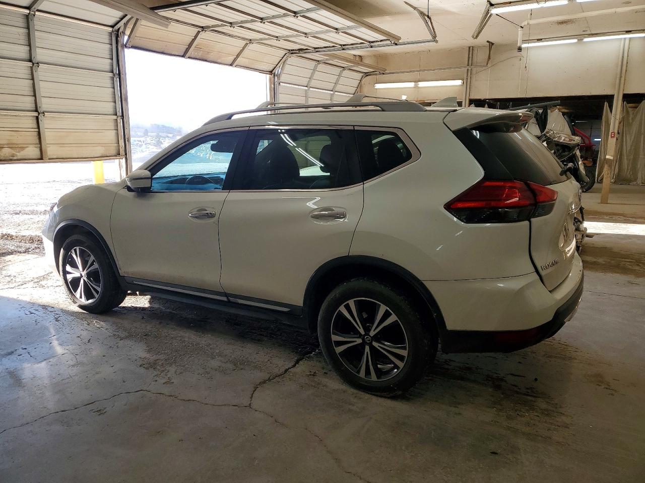 2017 NISSAN ROGUE SL — снимка 2