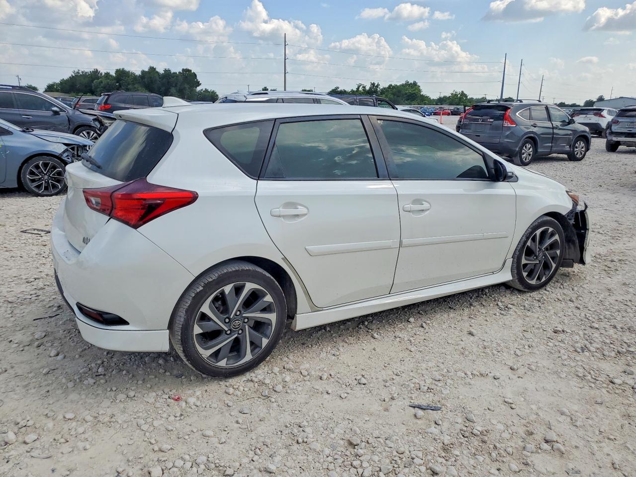 2017 TOYOTA COROLLA IM BASE — снимка 3