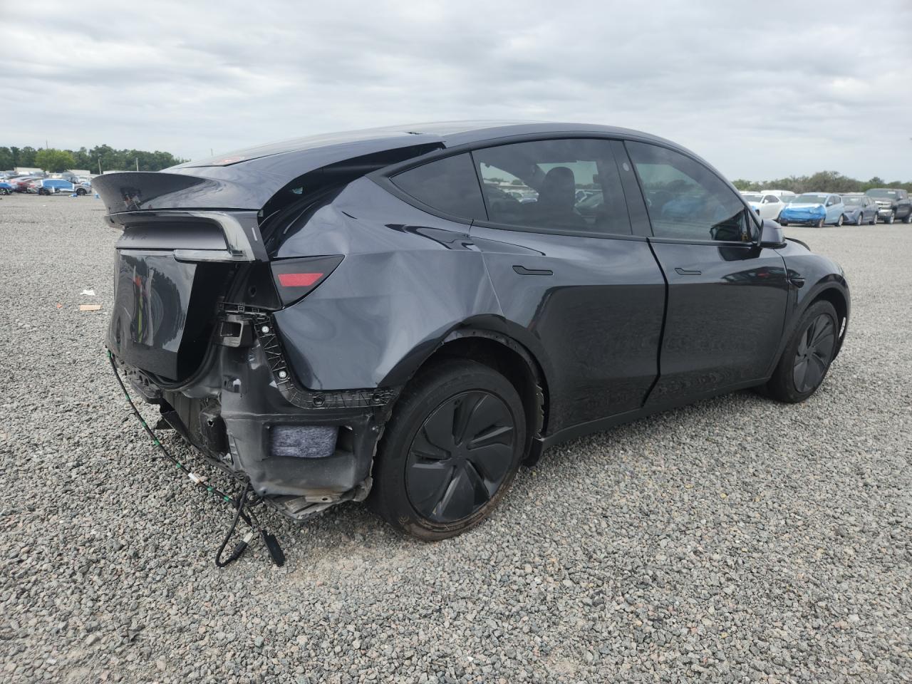 2026 TESLA MODEL Y — снимка 3