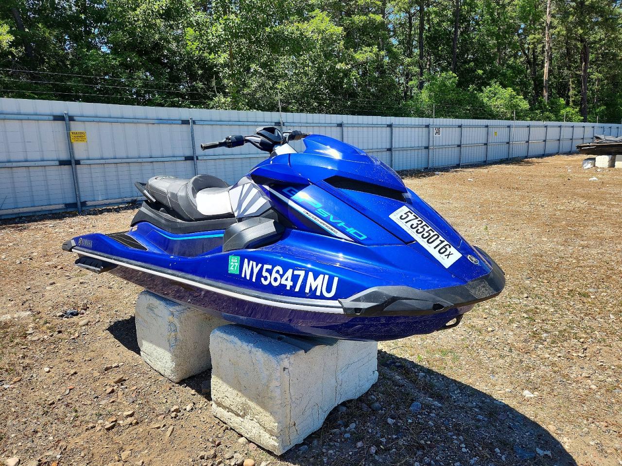 2024 YAMAHA SUPERJET