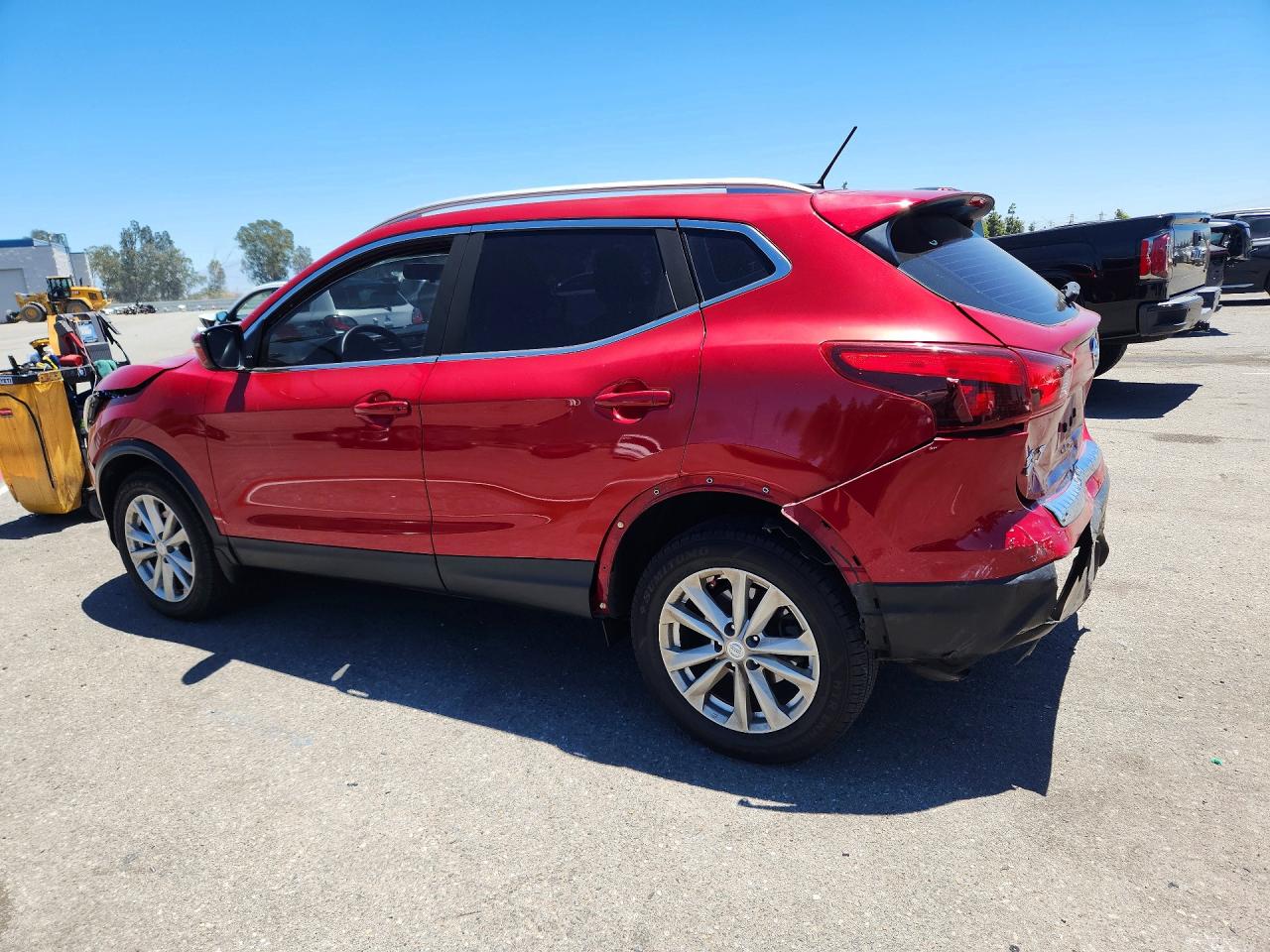 2017 NISSAN ROGUE SPORT SV — снимка 2