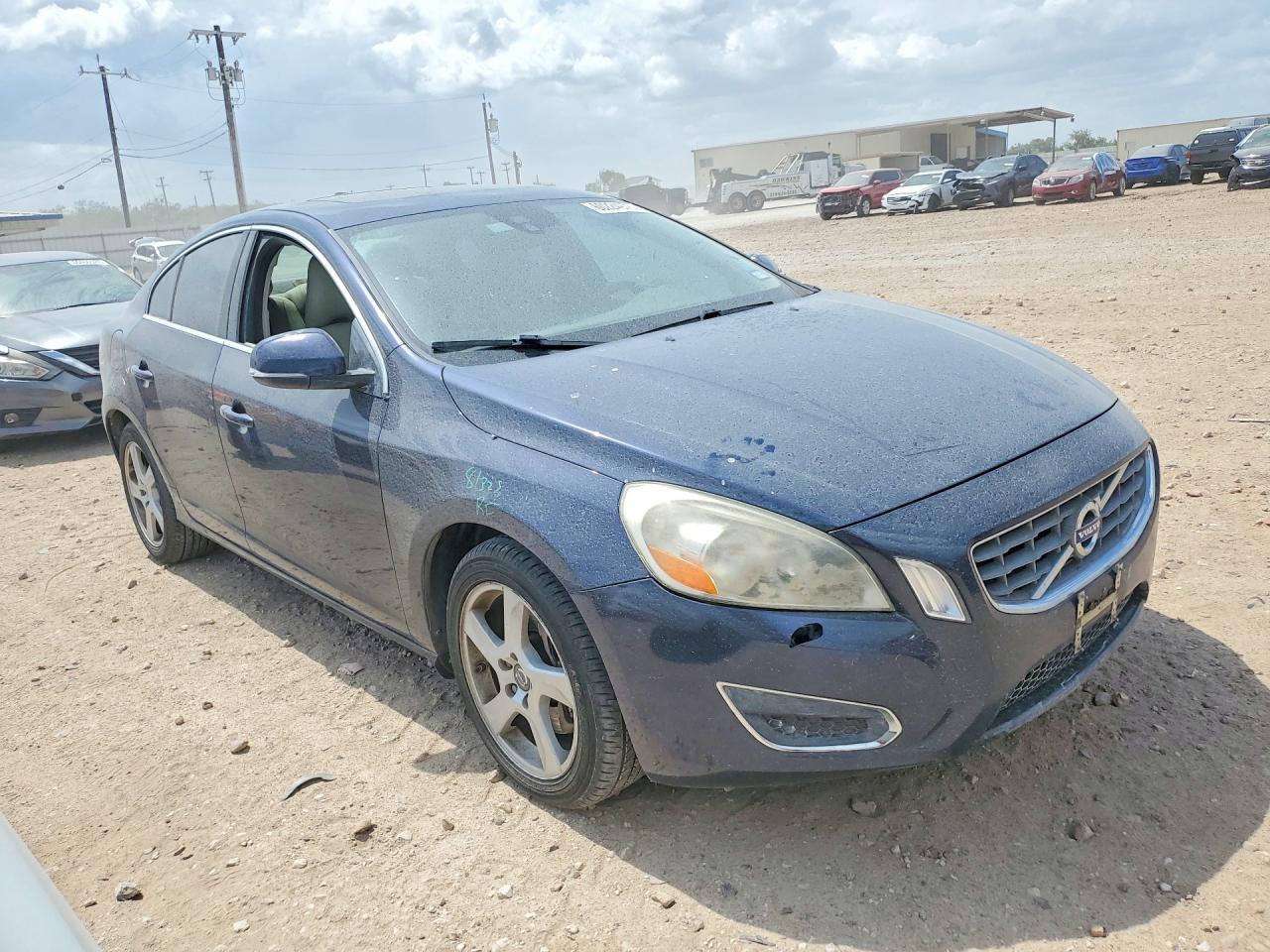 2013 VOLVO S60 T5 — снимка 4
