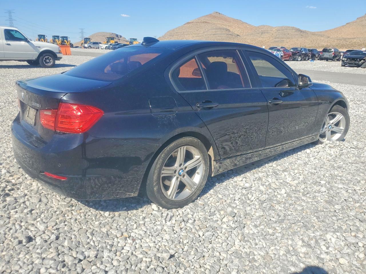2013 BMW 328 I SULEV — снимка 3