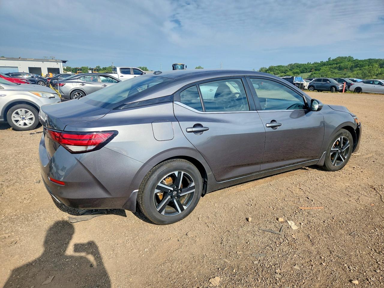 2025 NISSAN SENTRA SV — снимка 3