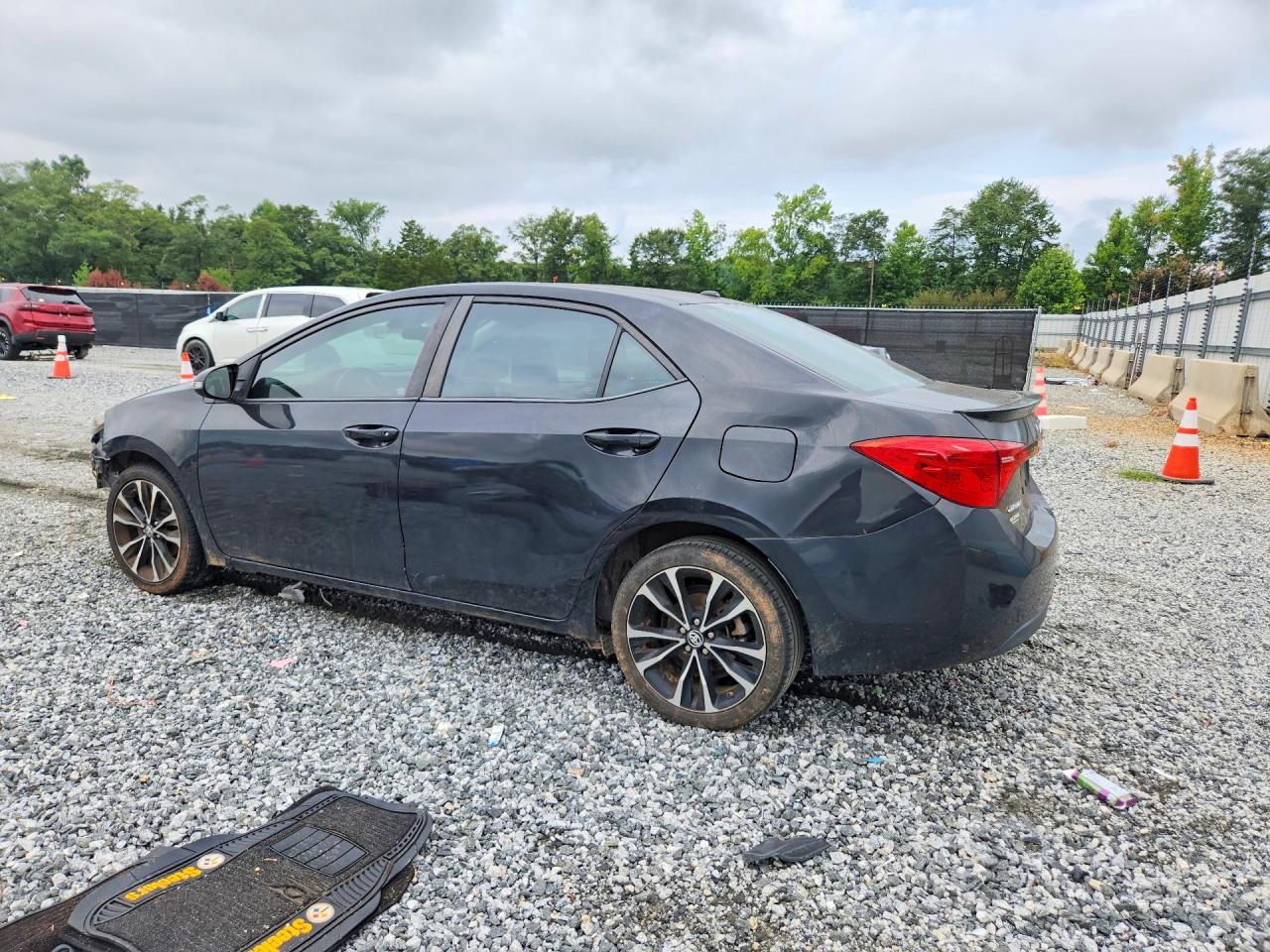 2017 TOYOTA COROLLA SE — снимка 2