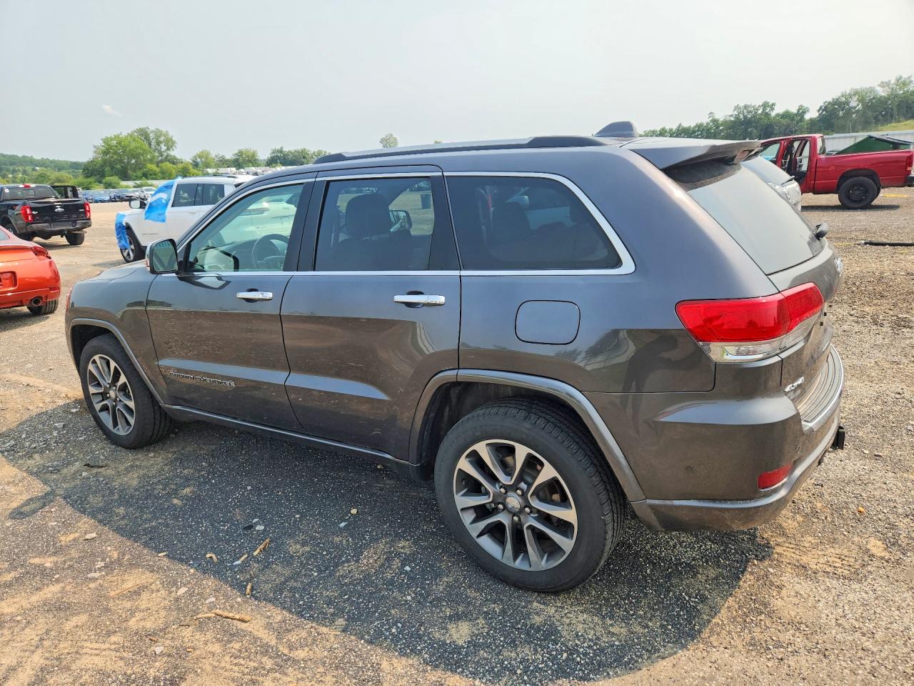 2018 JEEP GRAND CHEROKEE OVERLAND — снимка 2