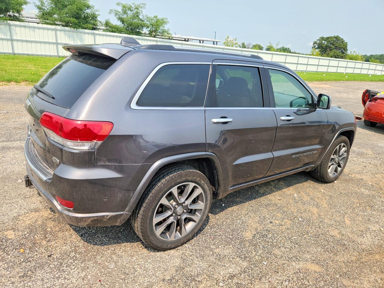 2018 JEEP GRAND CHEROKEE OVERLAND — снимка 3