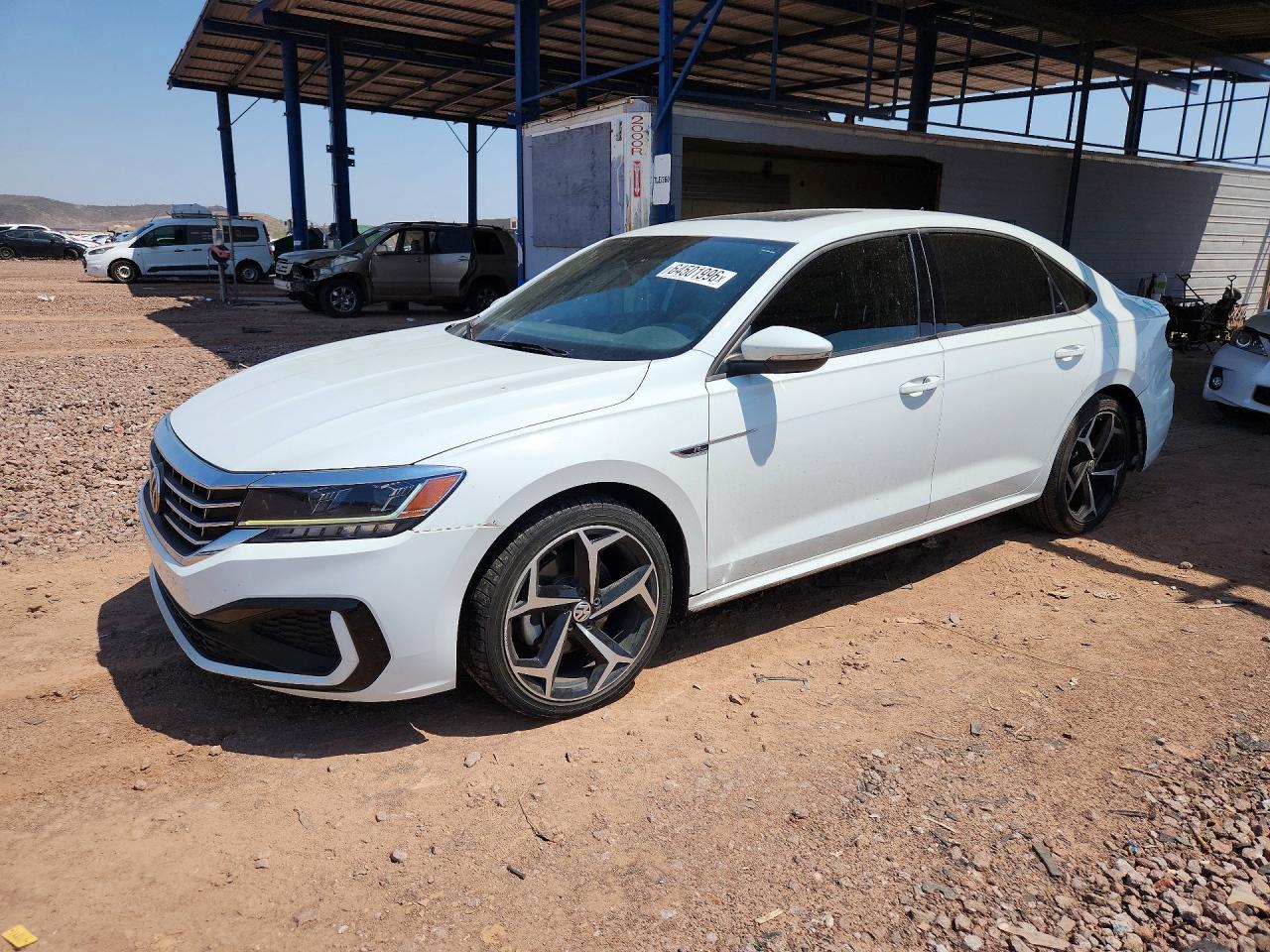 2022 VOLKSWAGEN PASSAT R-LINE