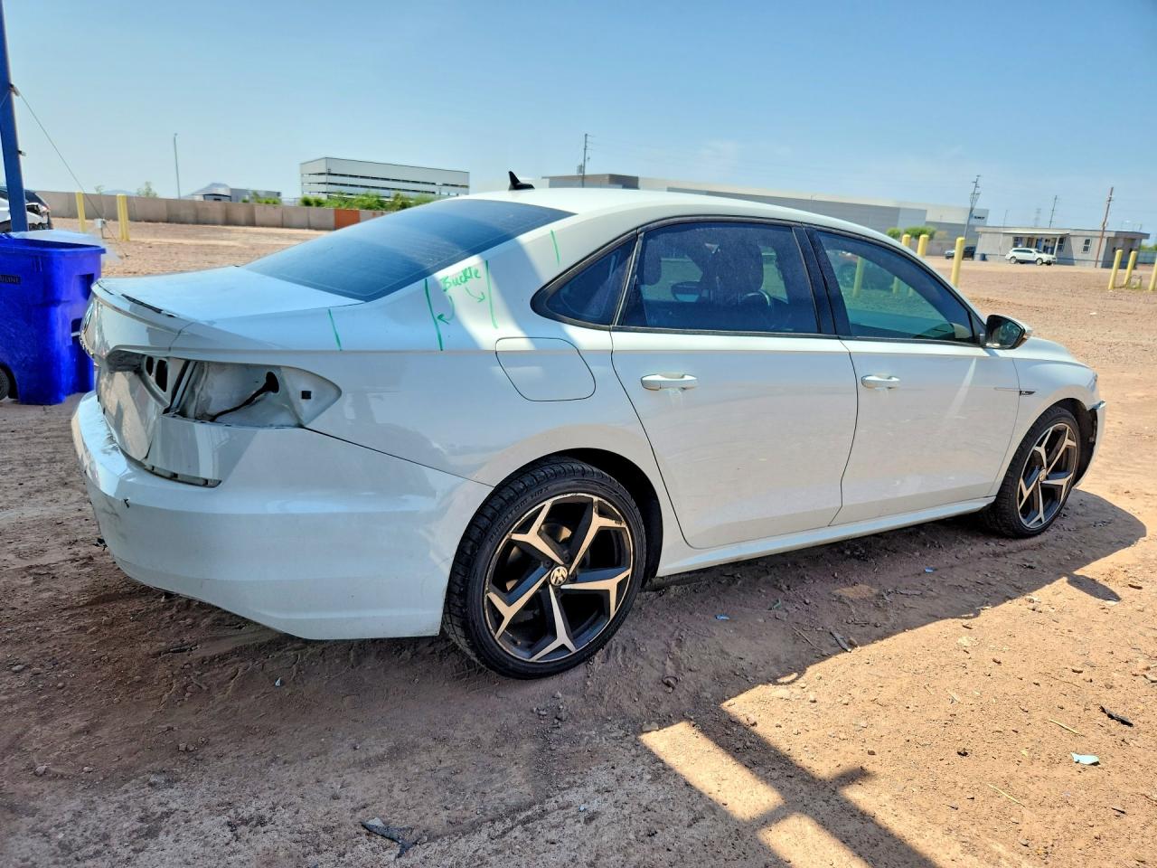 2022 VOLKSWAGEN PASSAT R-LINE — снимка 3