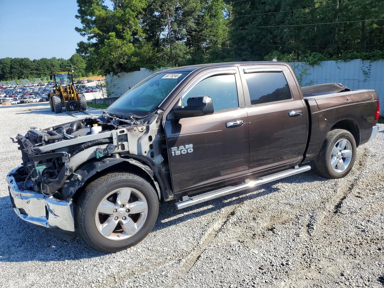 2016 RAM 1500 SLT