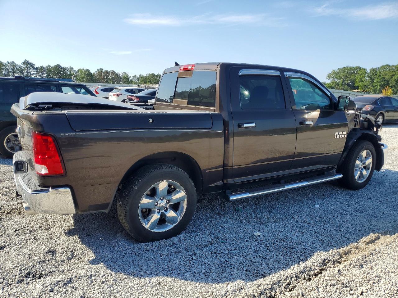 2016 RAM 1500 SLT — снимка 4