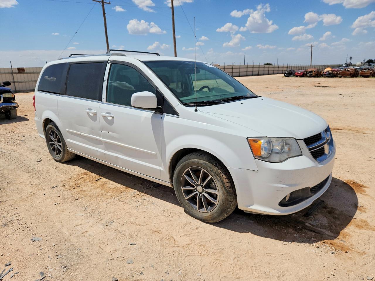 2017 DODGE GRAND CARAVAN SXT — снимка 4