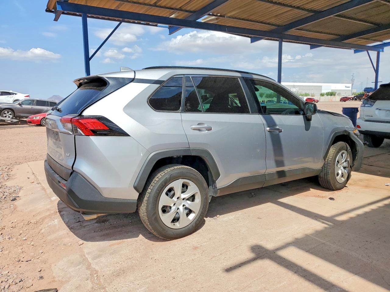 2021 TOYOTA RAV4 LE — снимка 3