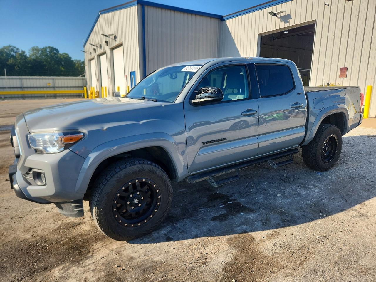 2020 TOYOTA TACOMA SR5 V6