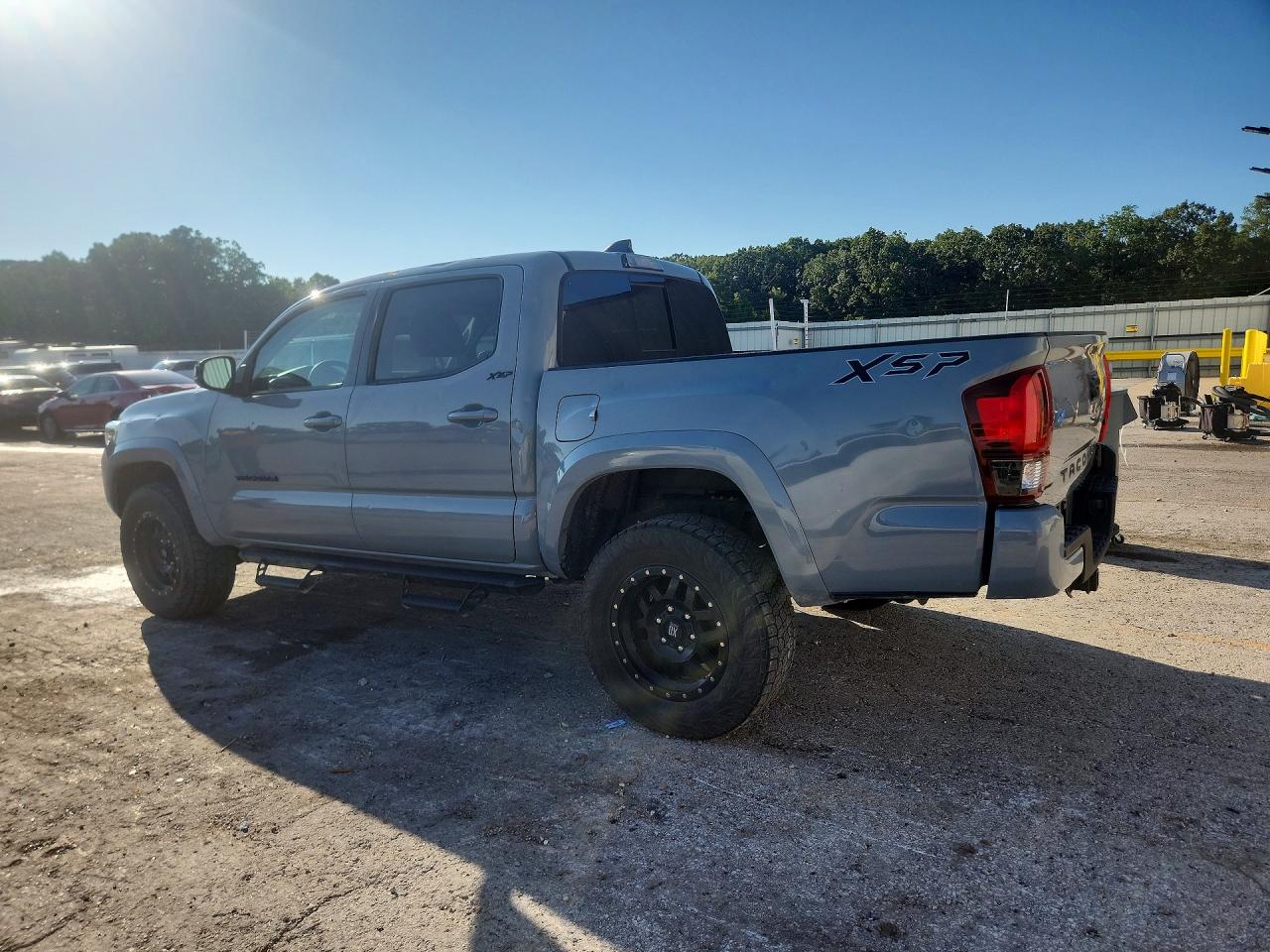 2020 TOYOTA TACOMA SR5 V6 — снимка 2