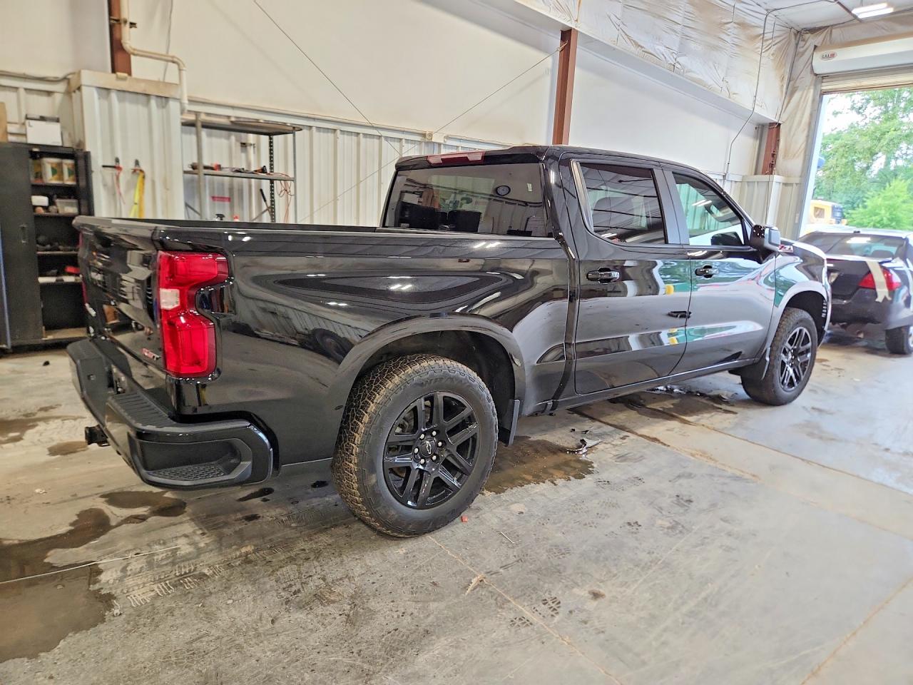 2024 CHEVROLET SILVERADO K1500 RST — снимка 3
