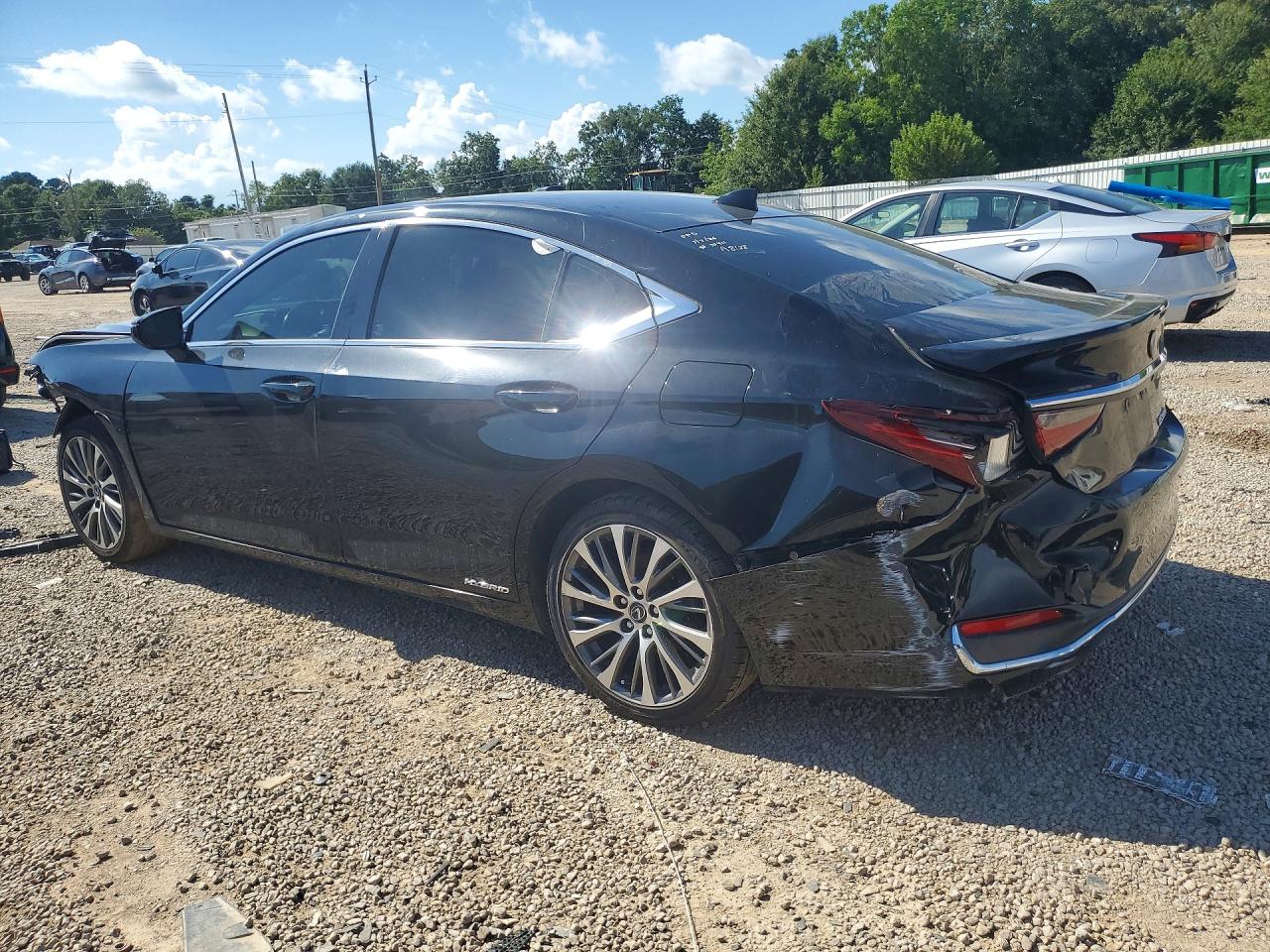 2019 LEXUS ES 300H — снимка 2