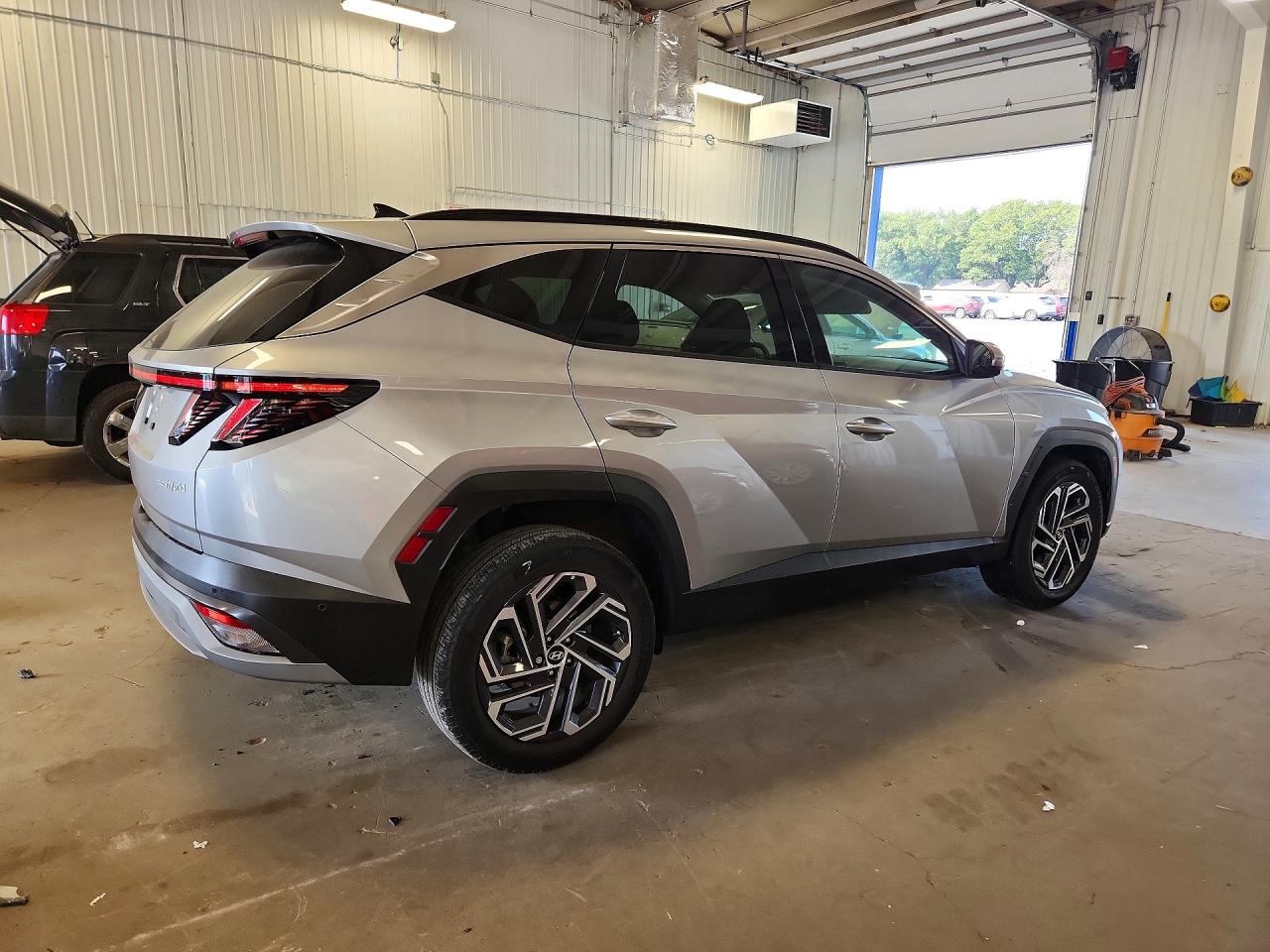 2025 HYUNDAI TUCSON LIMITED — снимка 3