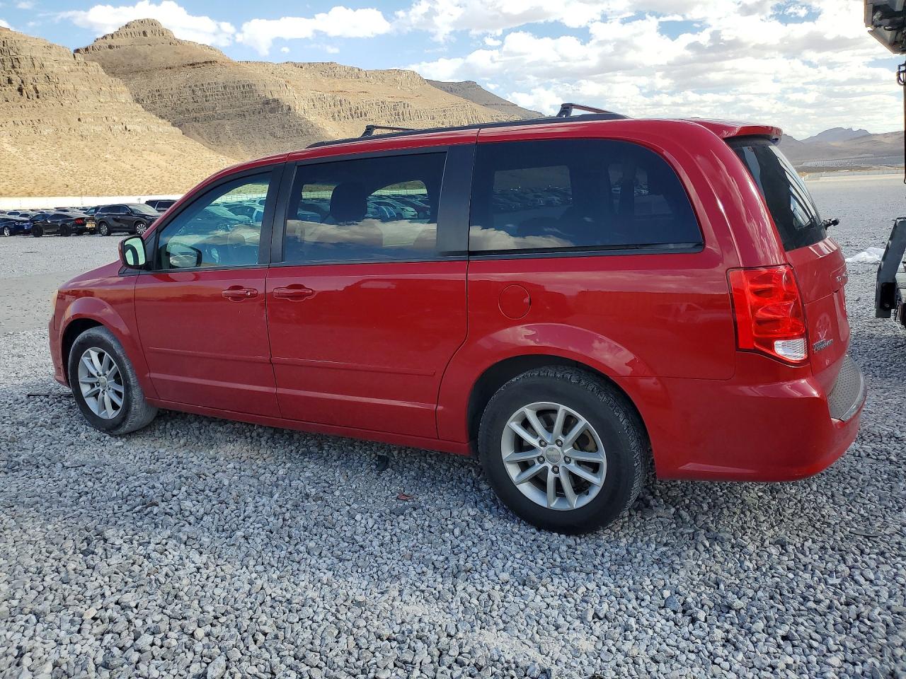 2016 DODGE GRAND CARAVAN SXT — снимка 2
