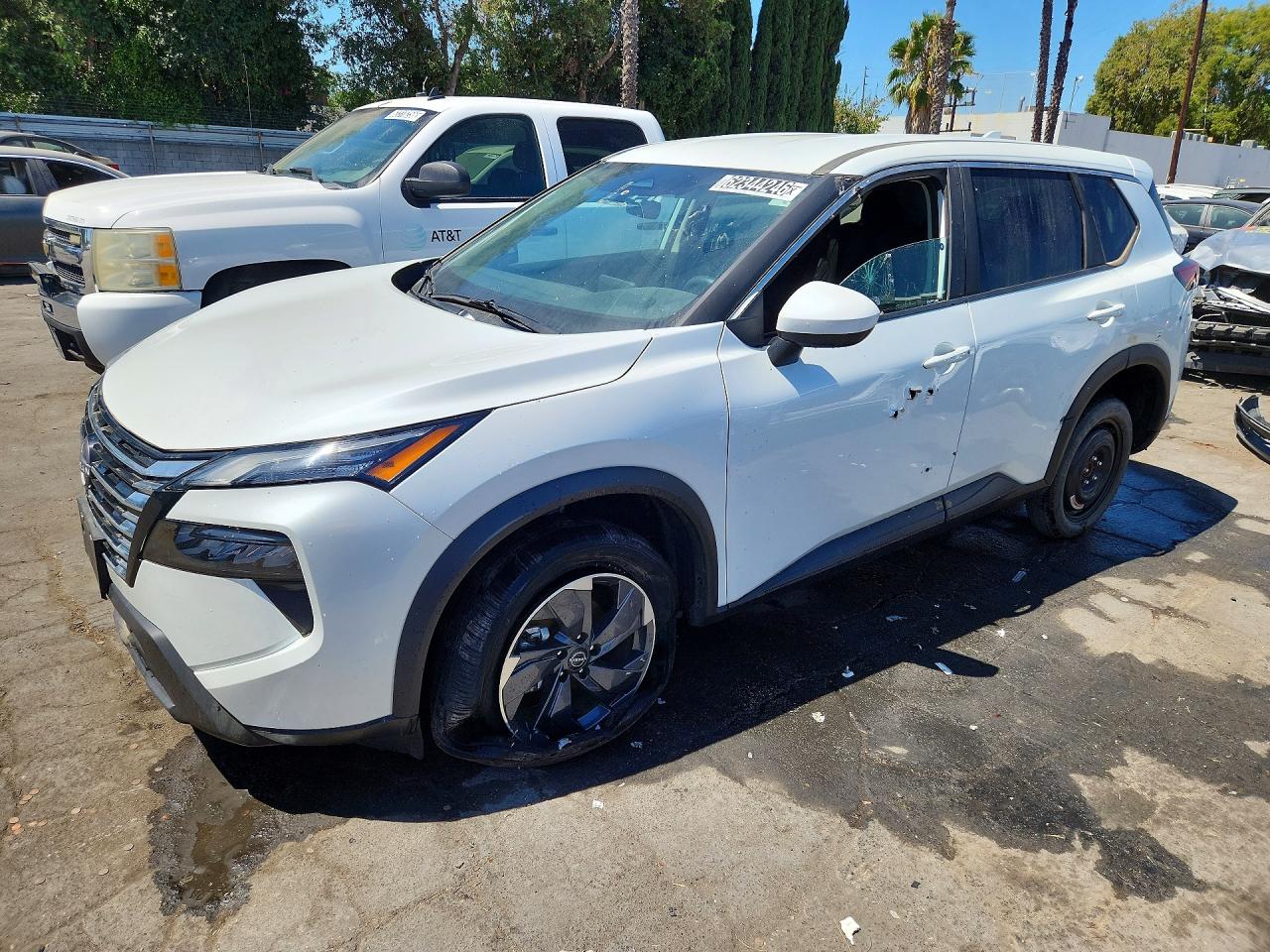 2025 NISSAN ROGUE SV