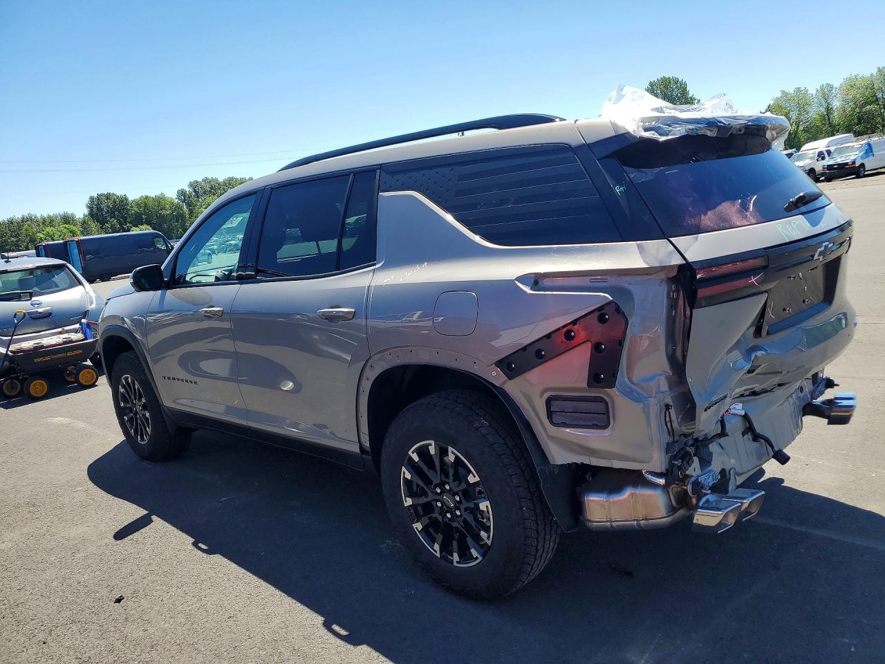 2026 CHEVROLET TRAVERSE Z71 — снимка 2