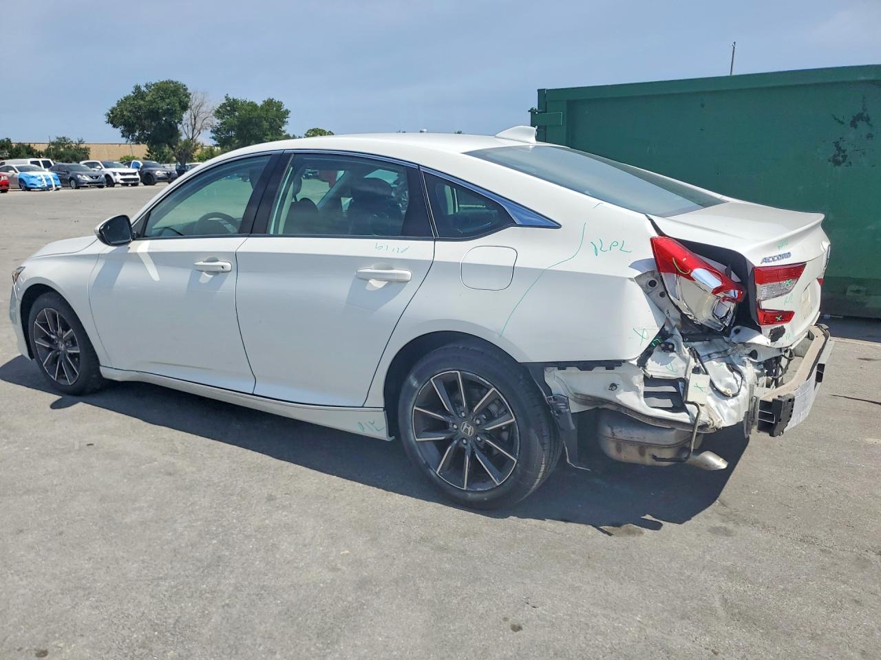 2021 HONDA ACCORD EXL — снимка 2