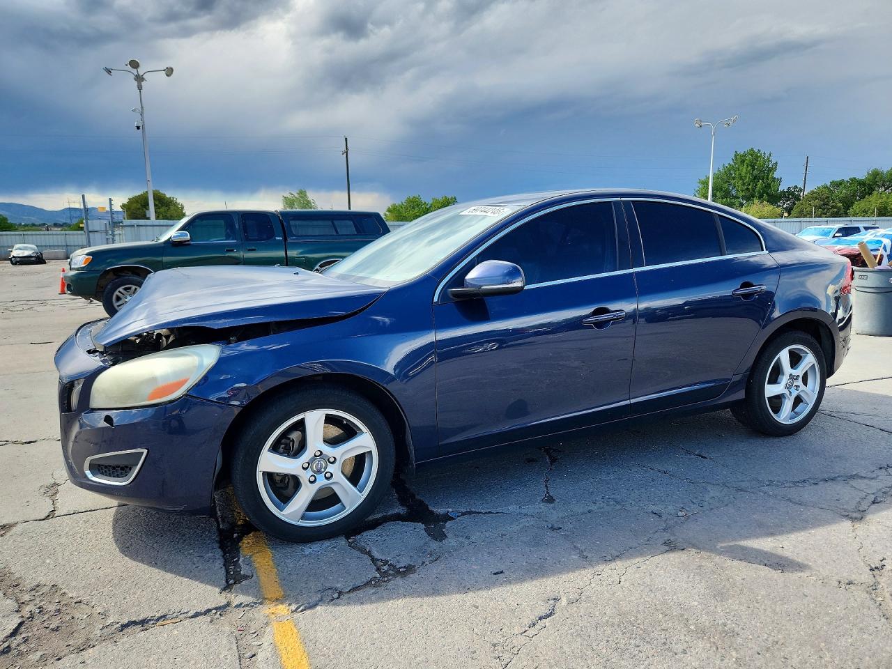 2013 VOLVO S60 T5