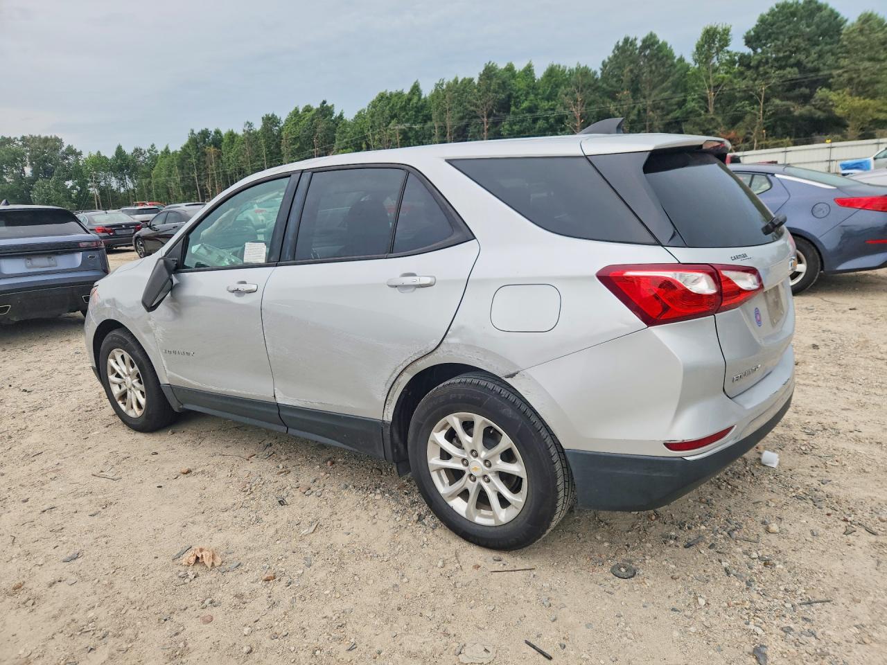 2018 CHEVROLET EQUINOX LS — снимка 2