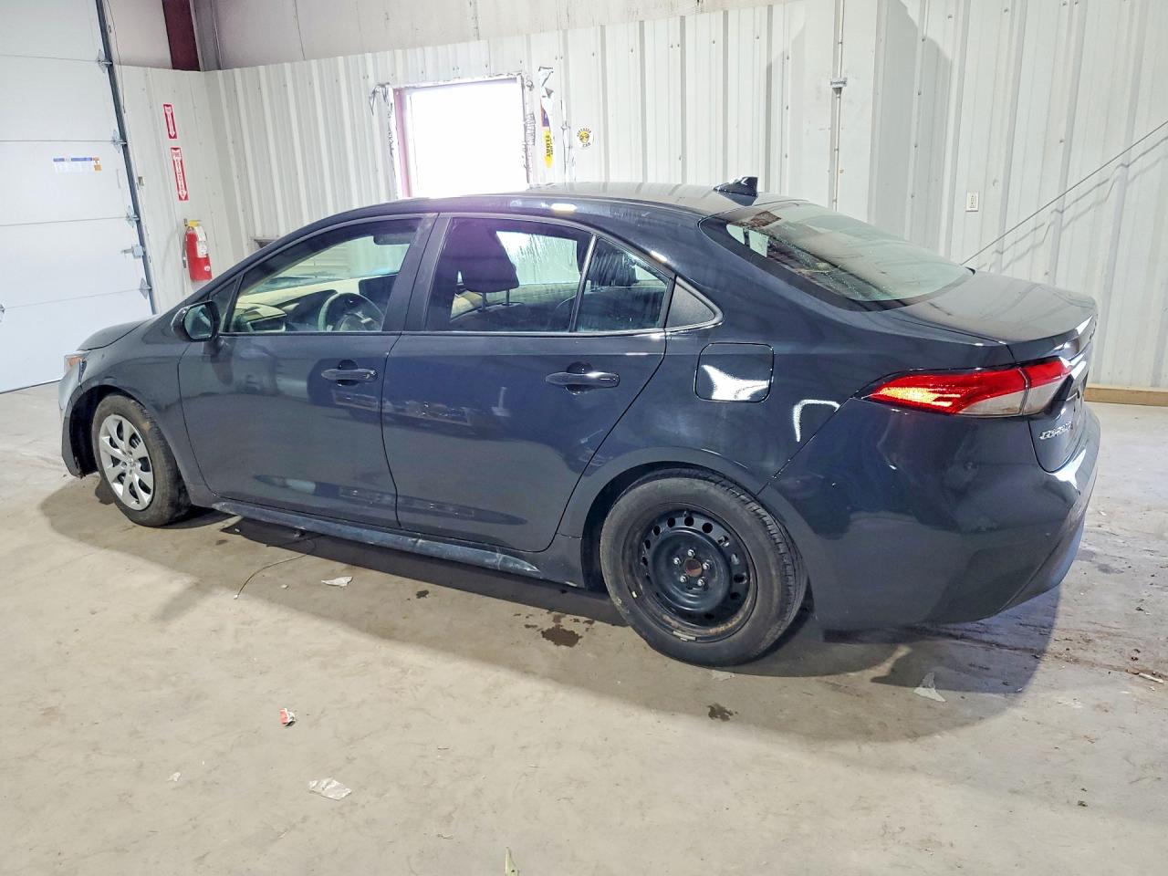 2025 TOYOTA COROLLA LE — снимка 2