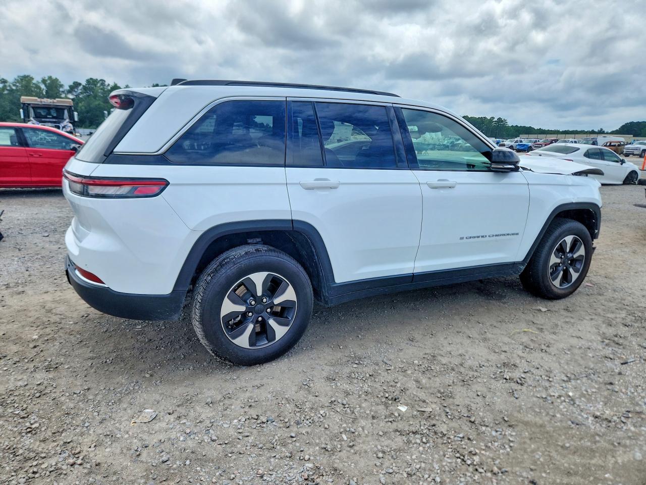 2024 JEEP GRAND CHEROKEE LIMITED 4XE — снимка 3