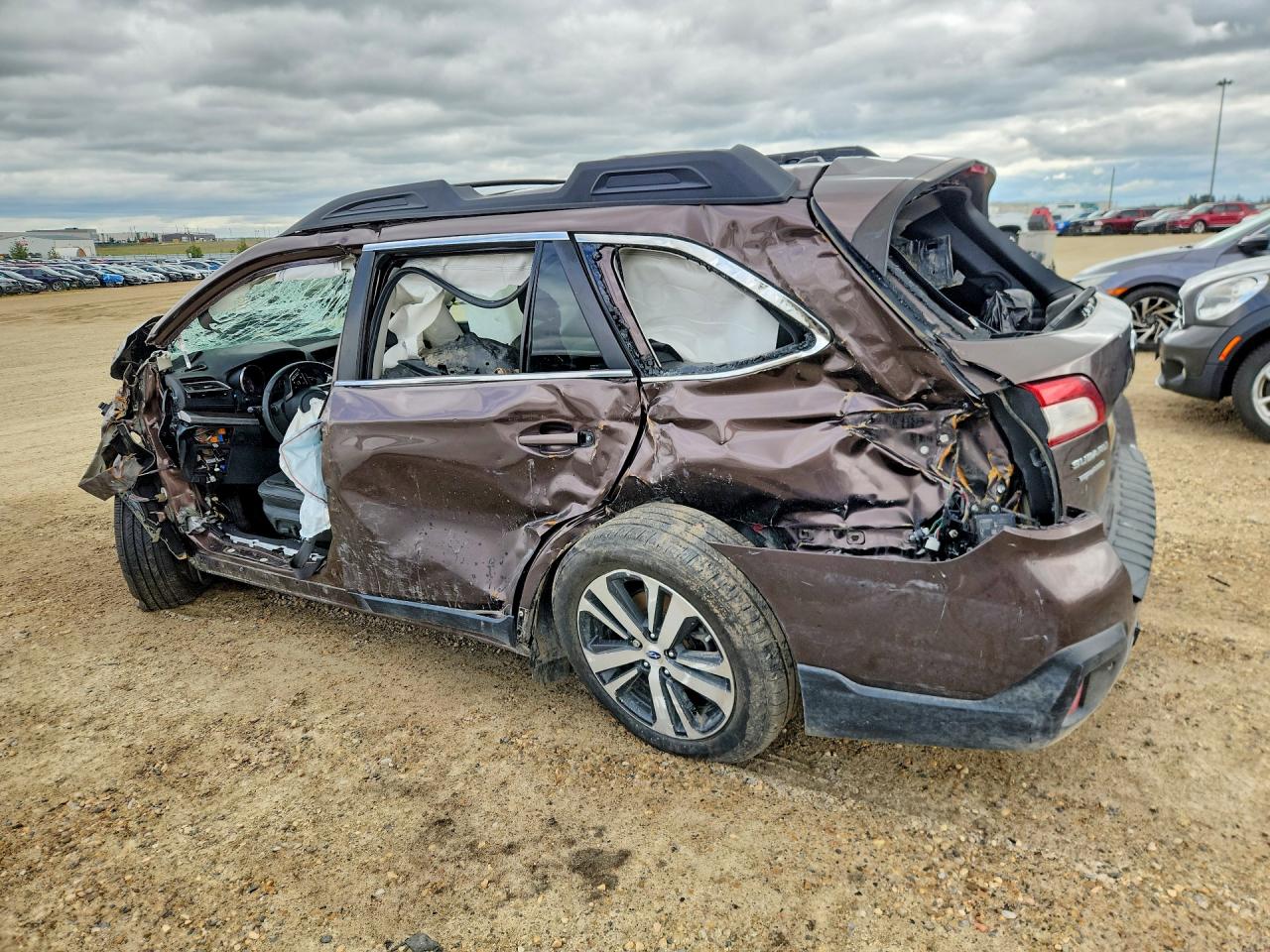 2019 SUBARU OUTBACK 3.6R LIMITED — снимка 2