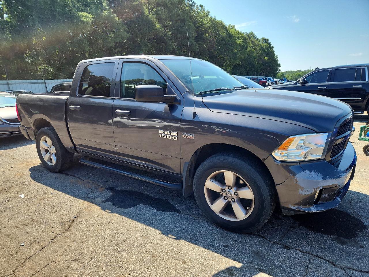 2015 RAM 1500 ST — снимка 4