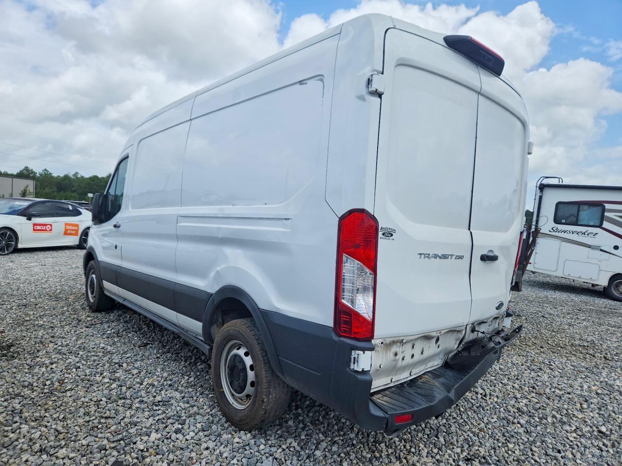 2023 FORD TRANS 250 — снимка 2