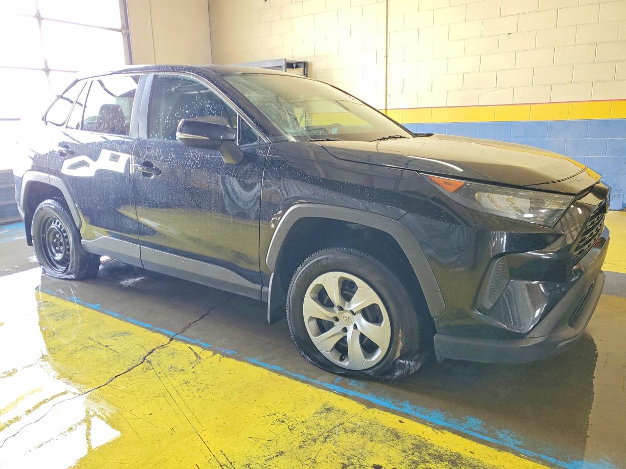2022 TOYOTA RAV4 LE — снимка 4