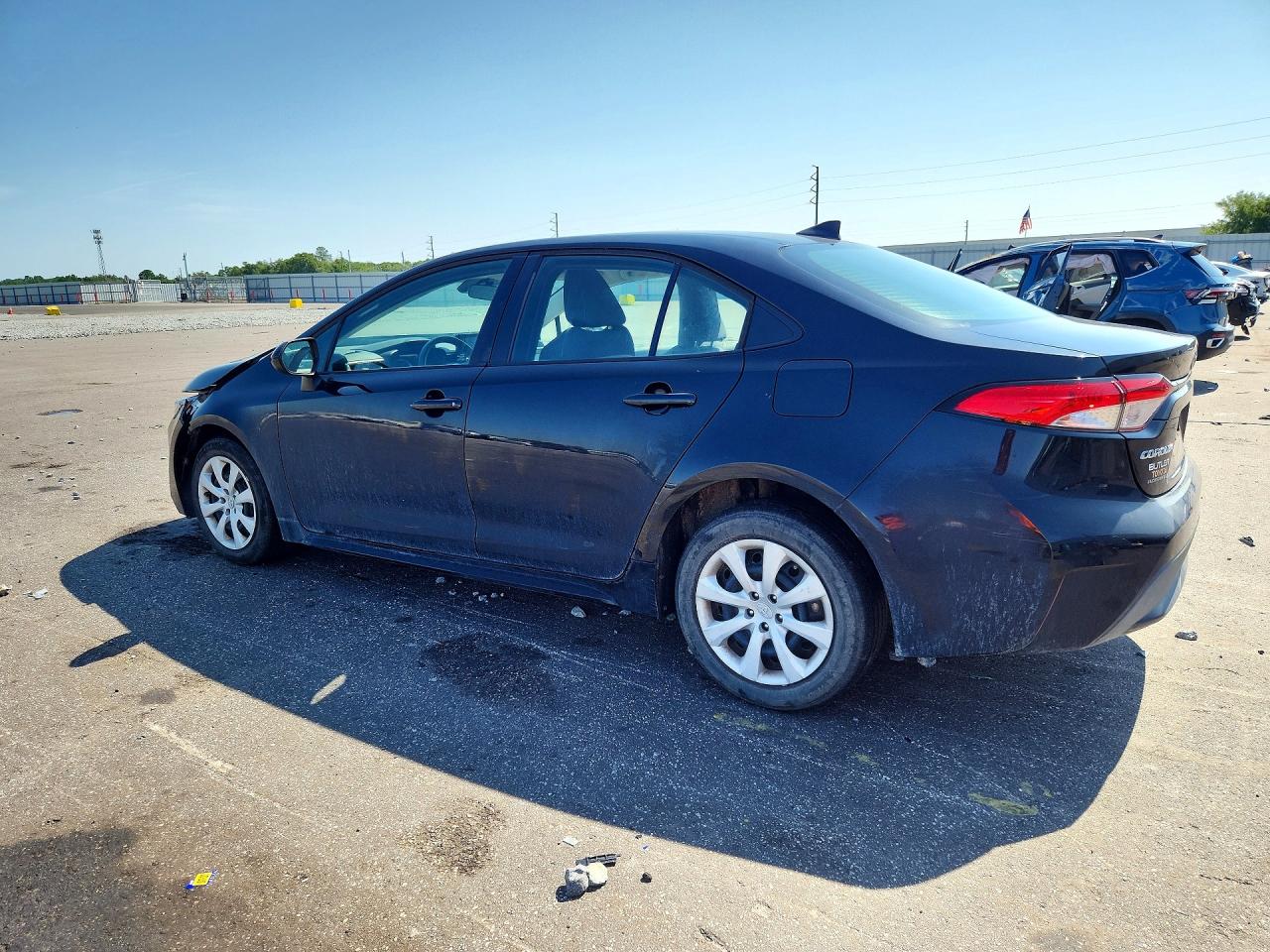 2022 TOYOTA COROLLA LE — снимка 2