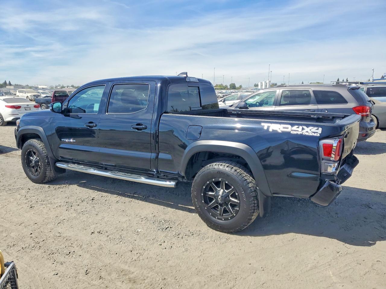 2020 TOYOTA TACOMA TRD OFF-ROAD — снимка 2