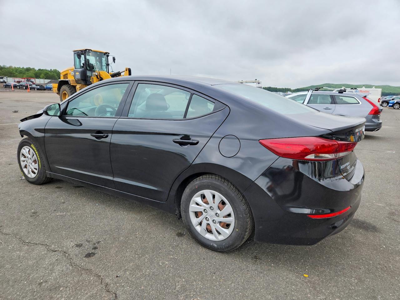2018 HYUNDAI ELANTRA SE — снимка 2