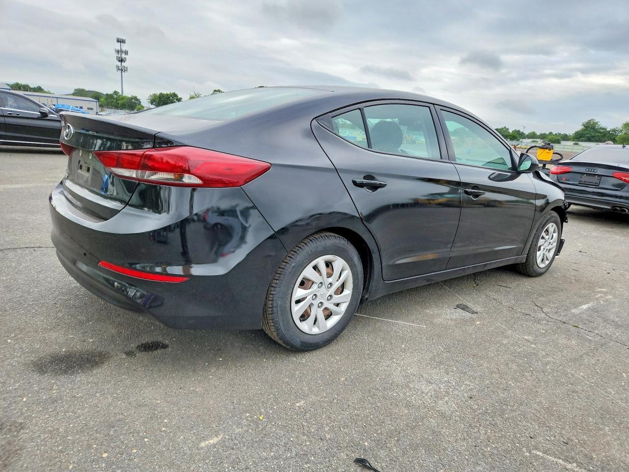 2018 HYUNDAI ELANTRA SE — снимка 3