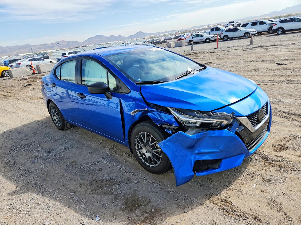 2020 NISSAN VERSA S — снимка 4