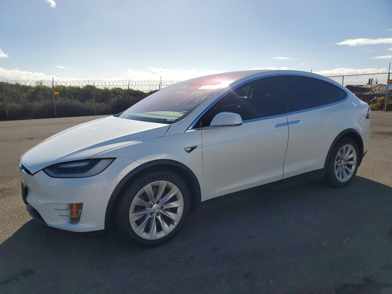 2017 TESLA MODEL X