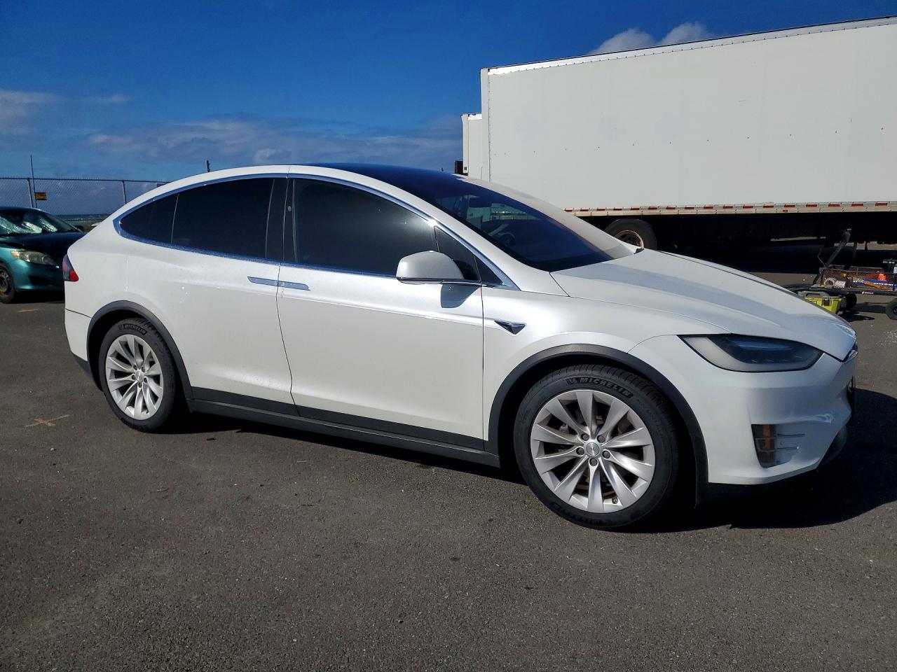 2017 TESLA MODEL X — снимка 4