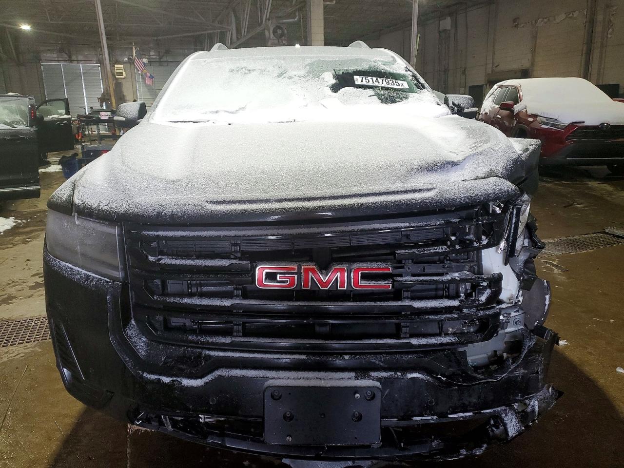 2023 GMC ACADIA SLE — снимка 5