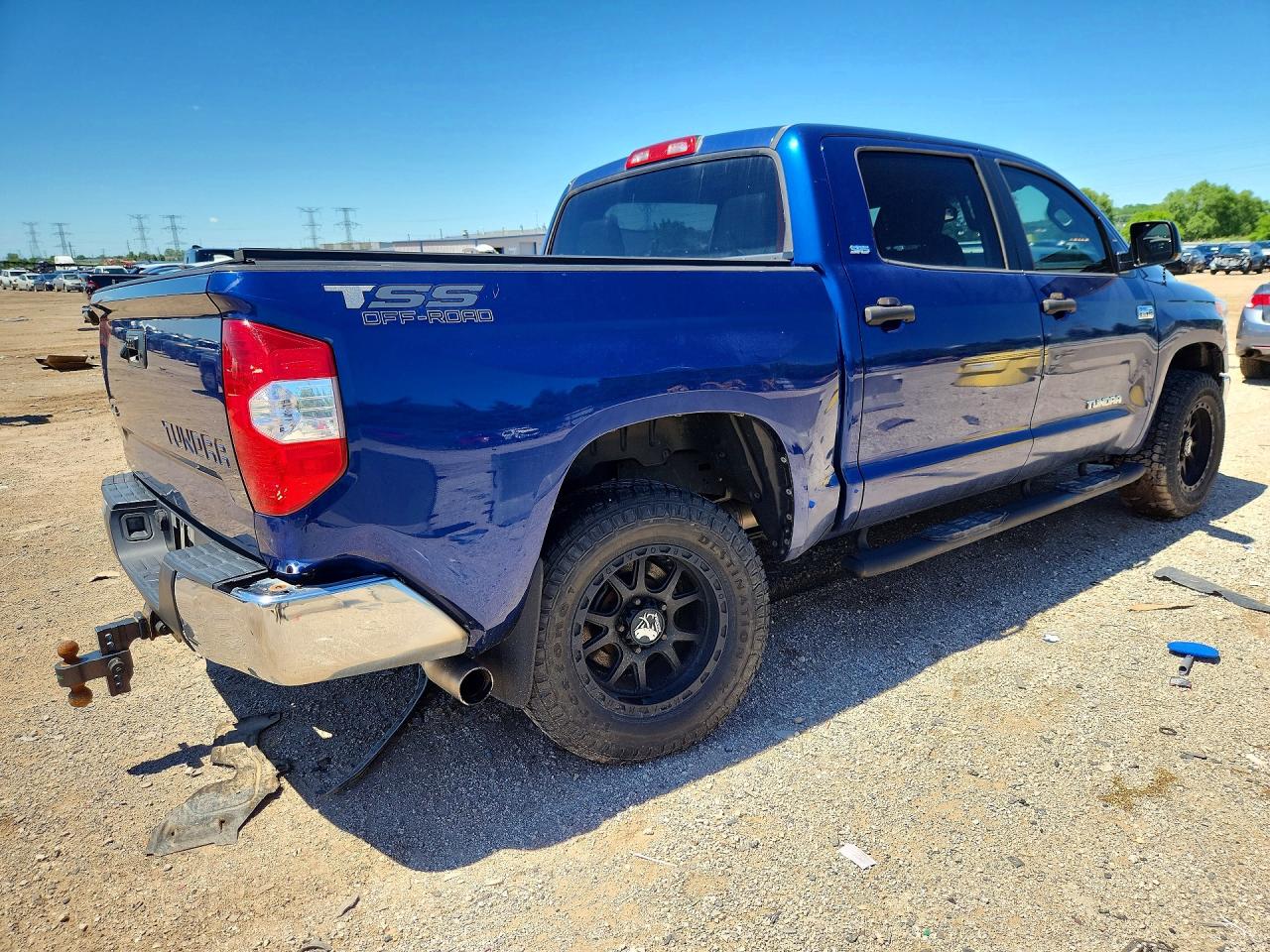 2015 TOYOTA TUNDRA SR5 — снимка 3