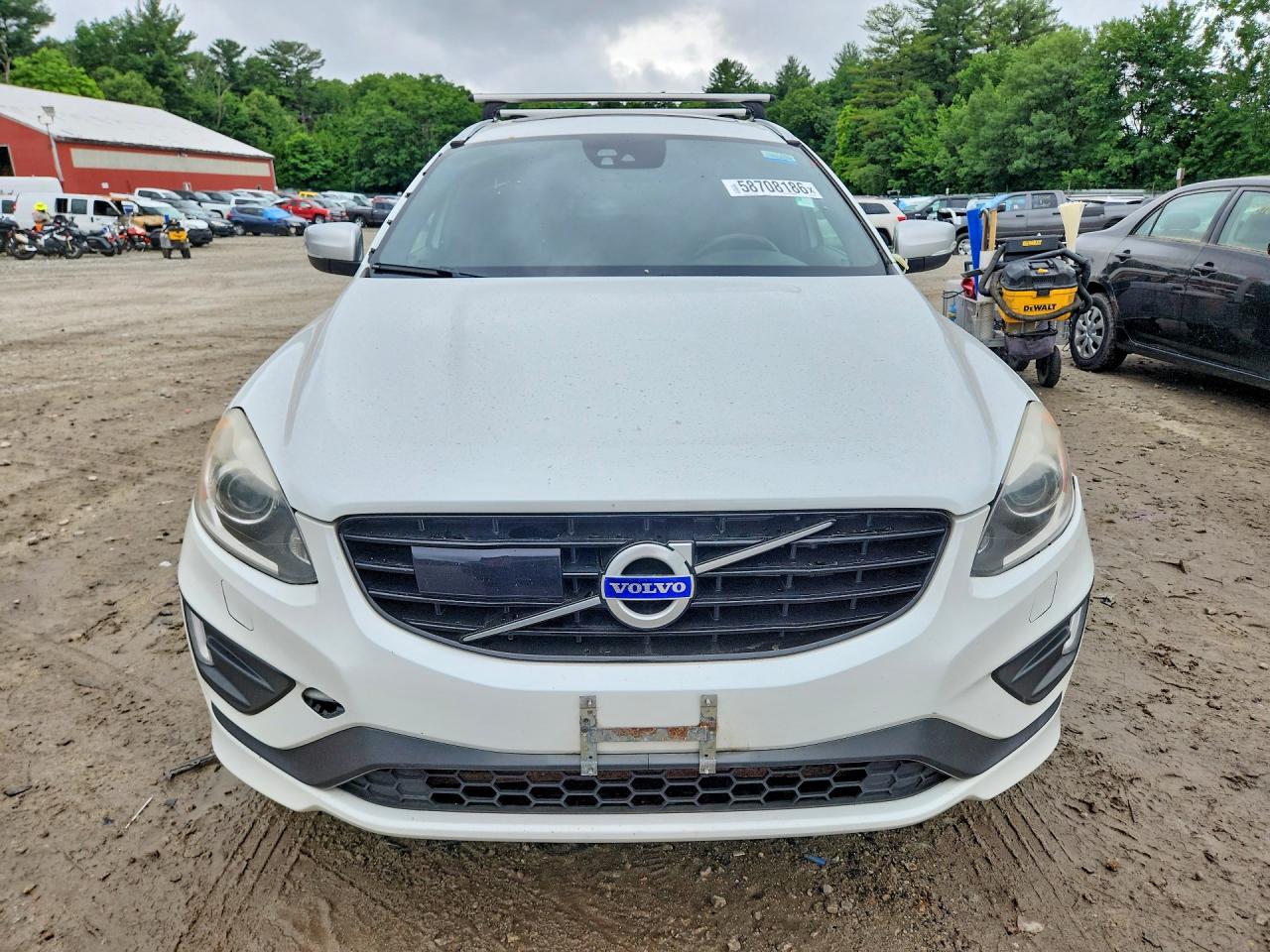 2016 VOLVO XC60 T6 R-DESIGN PLATINUM — снимка 5