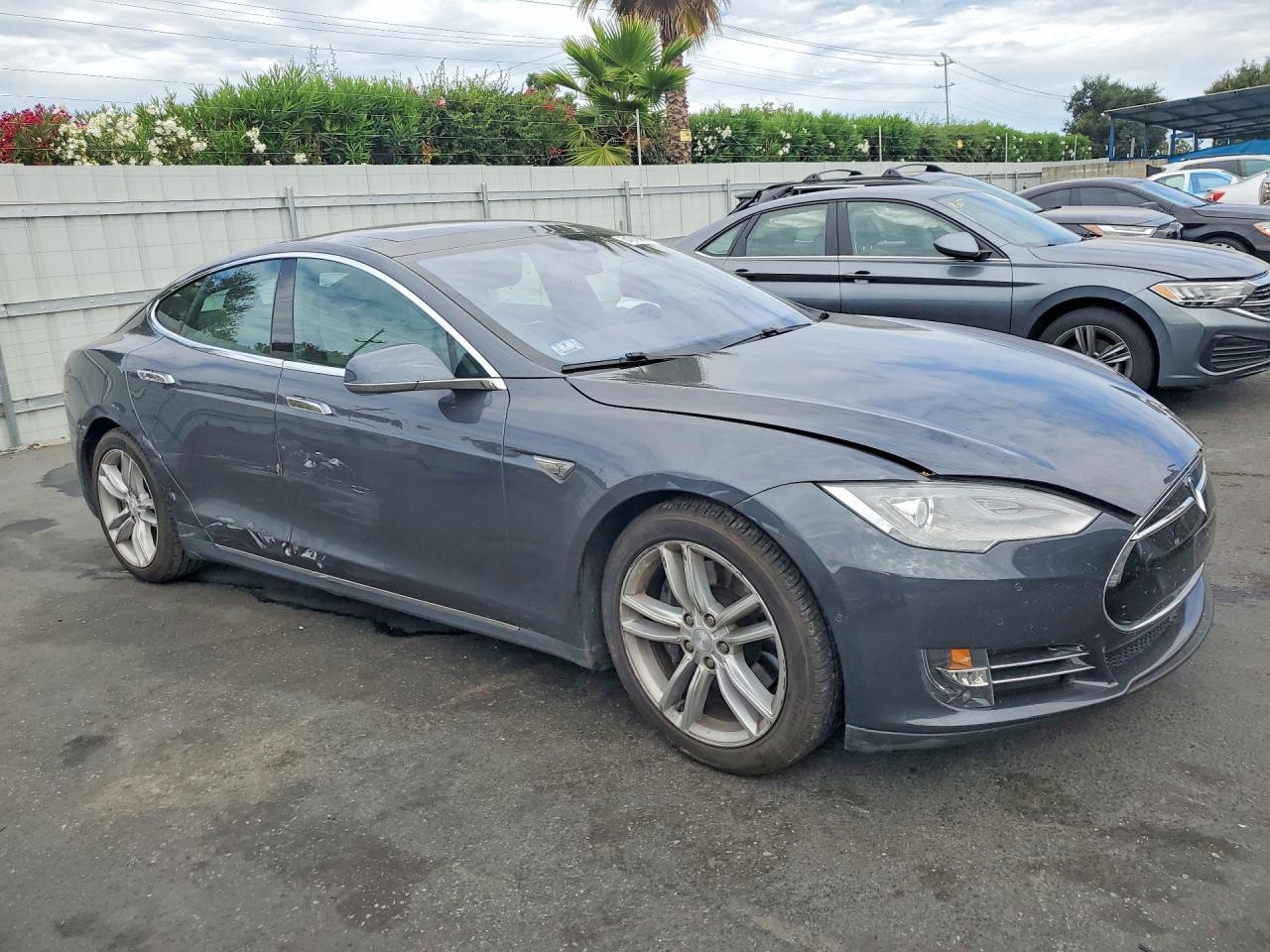 2015 TESLA MODEL S — снимка 4
